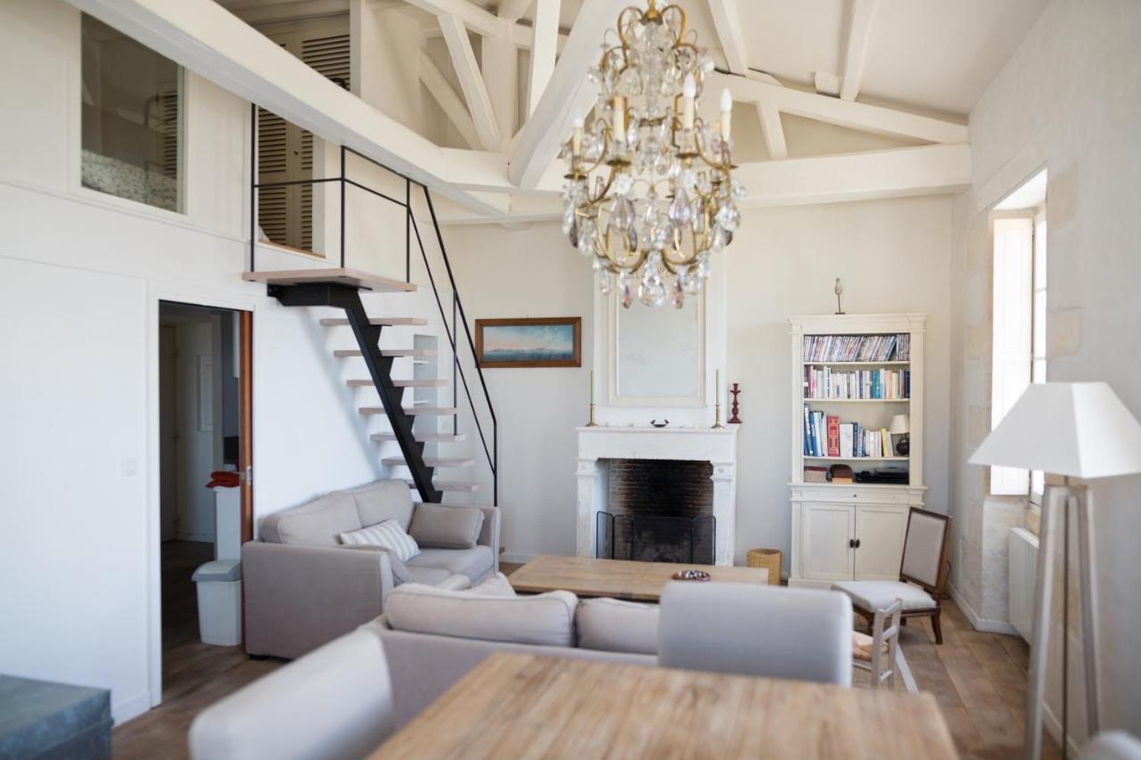 XVIII Century Gem With Magnificent Views Of The Harbour With A Private Garage Apartman Saint-Martin-de-Ré Kültér fotó